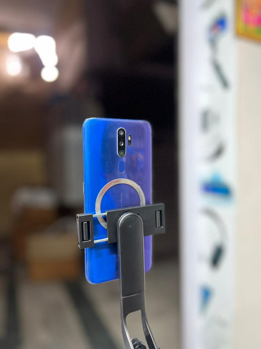 Smart Auto-Tracking Tripod – Bluetooth Photo/Video Control + USB-C Charging